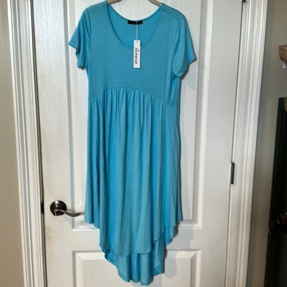 Levaca Sz S light blue short sleeve, crewneck, pleated Hi low hem dress NWT